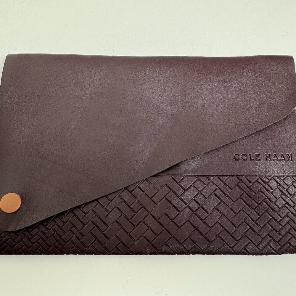 Cole Haan Travel  Cover for e-book